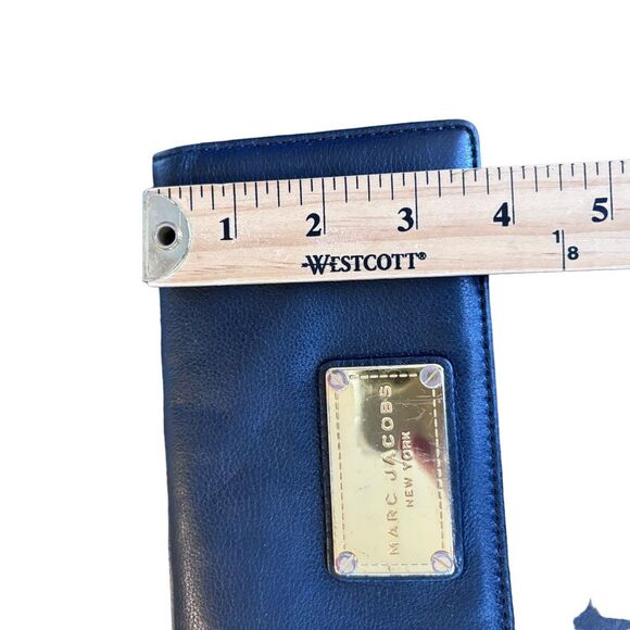 Marc by Marc Jacobs Classic Open Face Black Leather Wallet - Picture 10 of 10